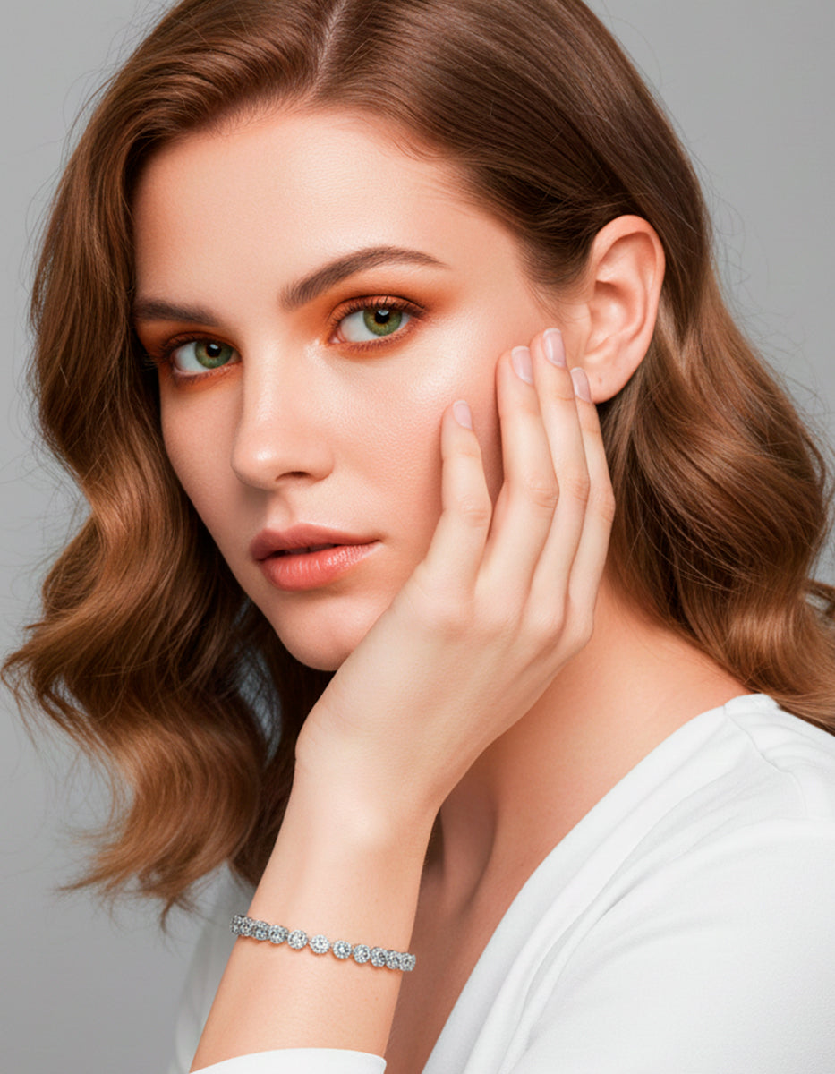 ⚡Ei Pulsera Ajustable en Plata .925 con Baño de Rodio y Topacios Blancos en Forma Circular