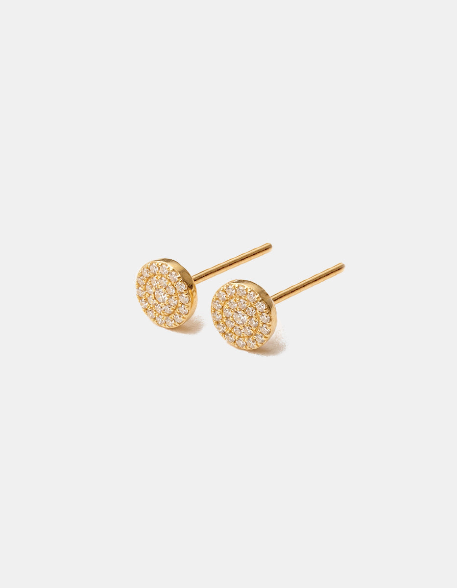 Broqueles de plata .925 con baño de oro 22k en forma circular y topacios blancos corte brillante Festive Style