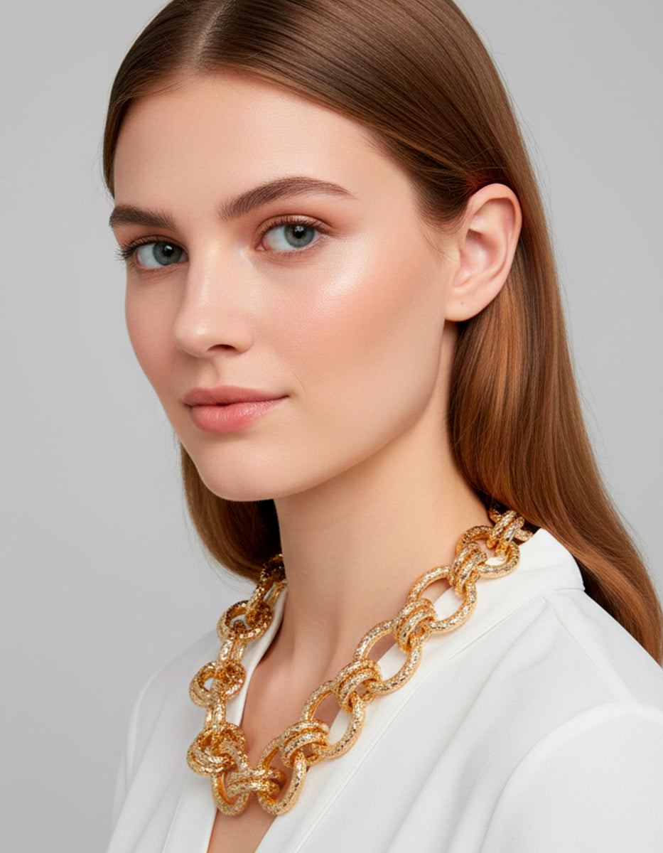 ⚡Ei Collar en oro laminado 22 kt con eslabones martillados Latin Flavor