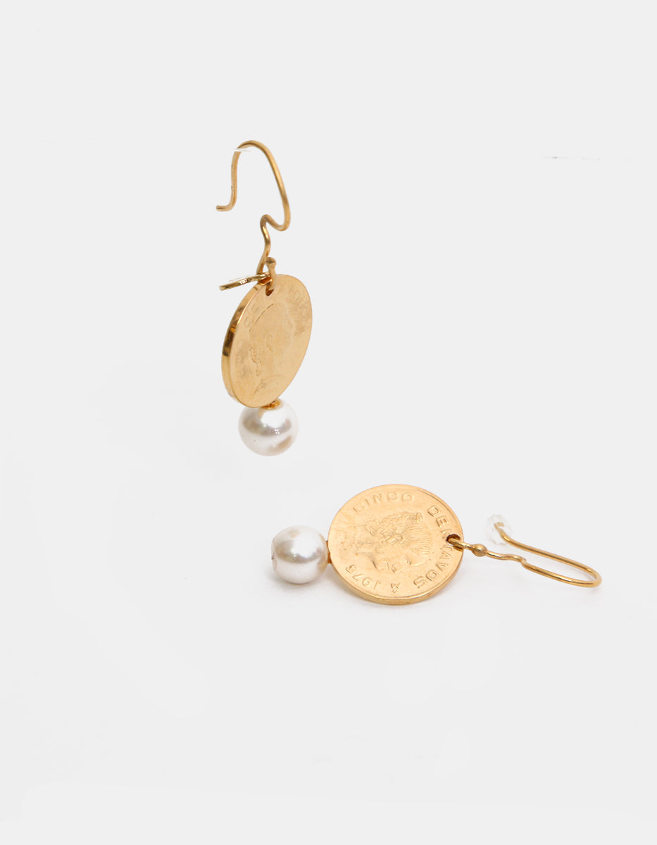 Aretes moneda auténtica Memorias