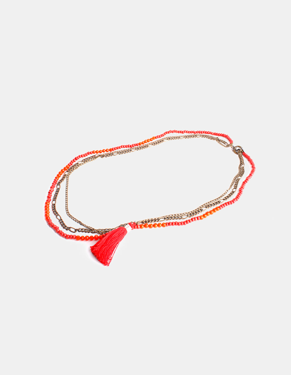 ⚡Ei Collar Daniel Espinosa Multicapa con Cuentas Rojas y Cadena de Oro 22K – Metal Noble con Pompón