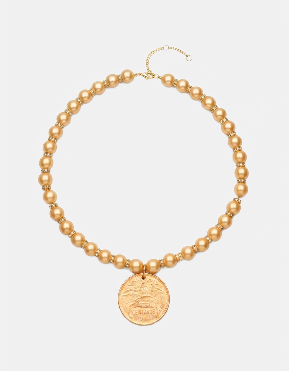 Set de Gargantilla de perlas mabe color rosa con moneda y aretes