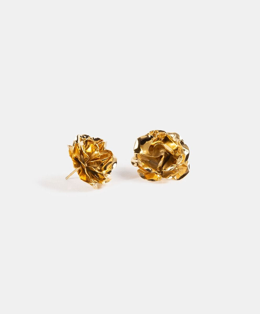 Aretes con flores en baño de oro Edén