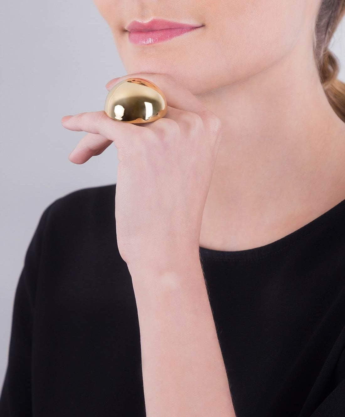 Anillo Media Esfera en Baño de Oro