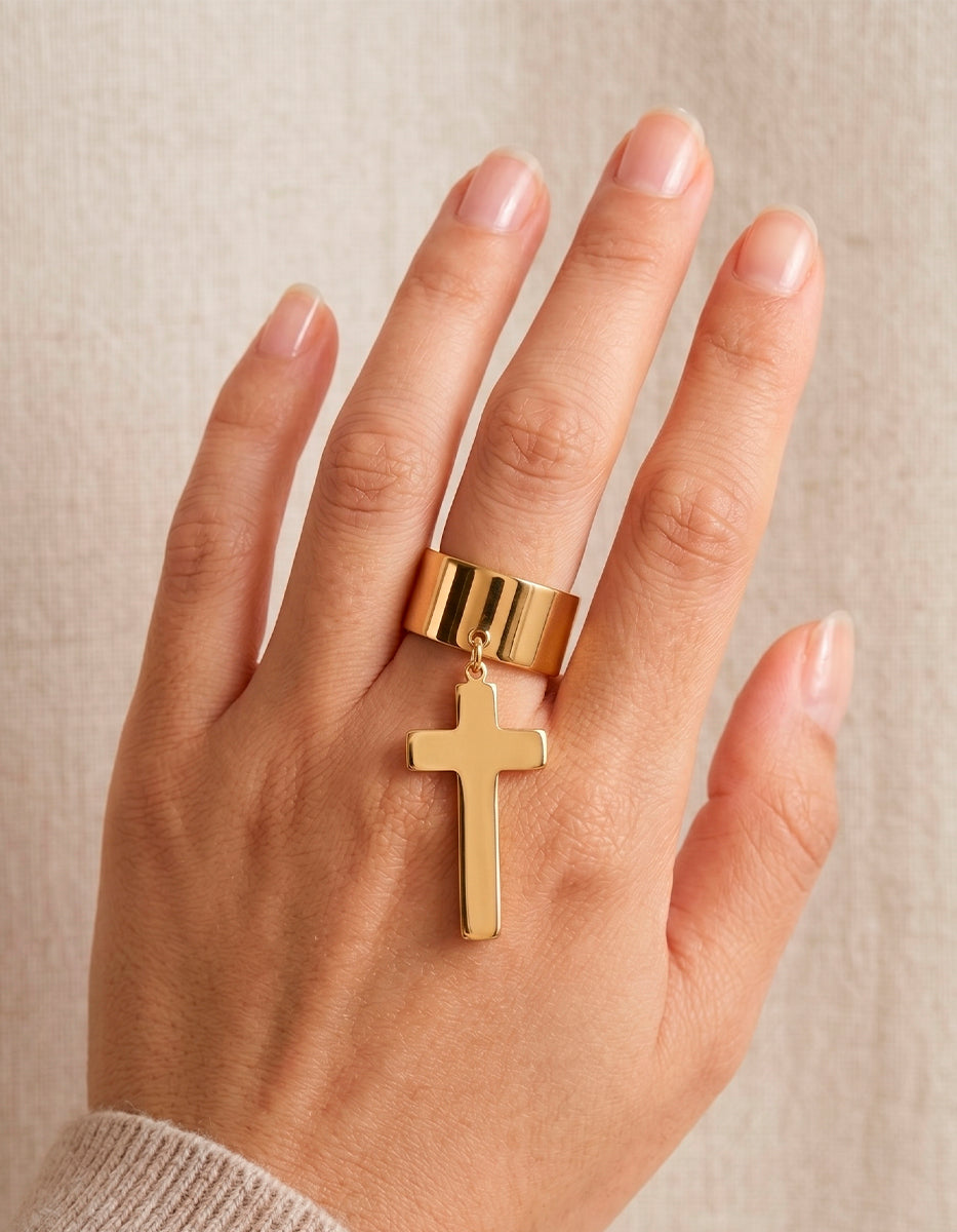 Anillo ajustable en Metal Noble con Baño Vermeil 22K en Forma de Cruz