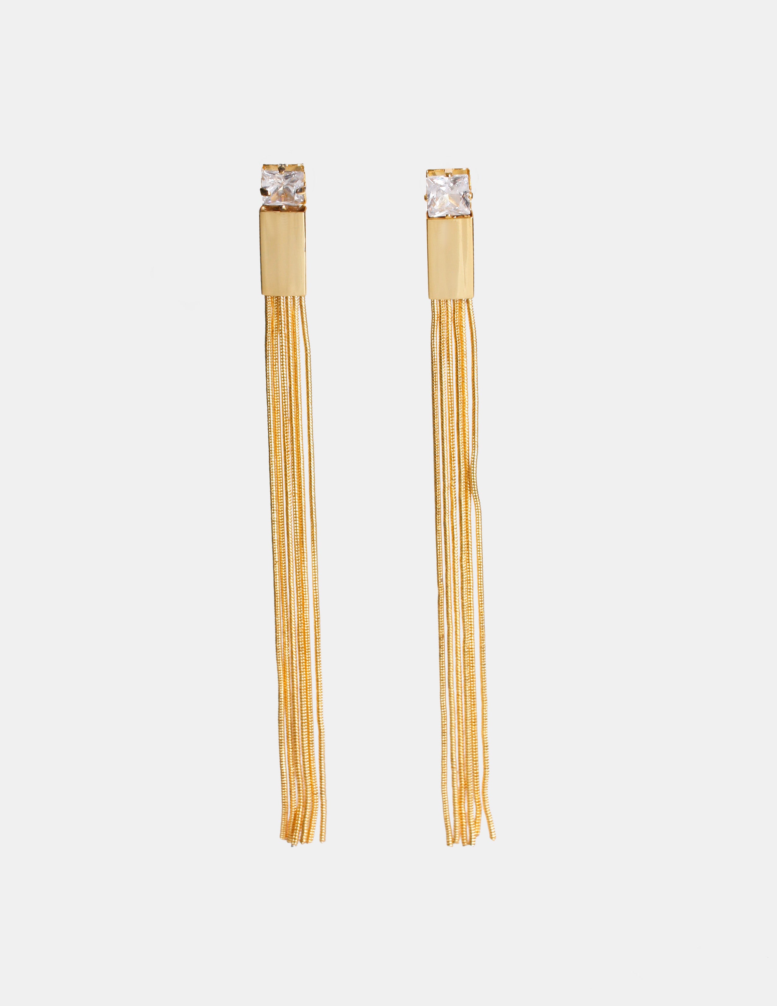 Aretes de bronce con baño vermeil 22k y topacios blancos corte princesa