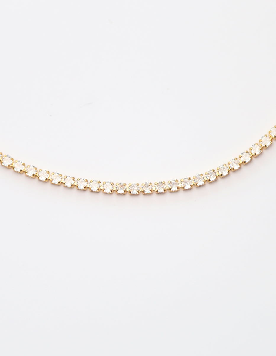 Collar en baño de oro de 22kt y topacios blancos en corte brillante Festive Style