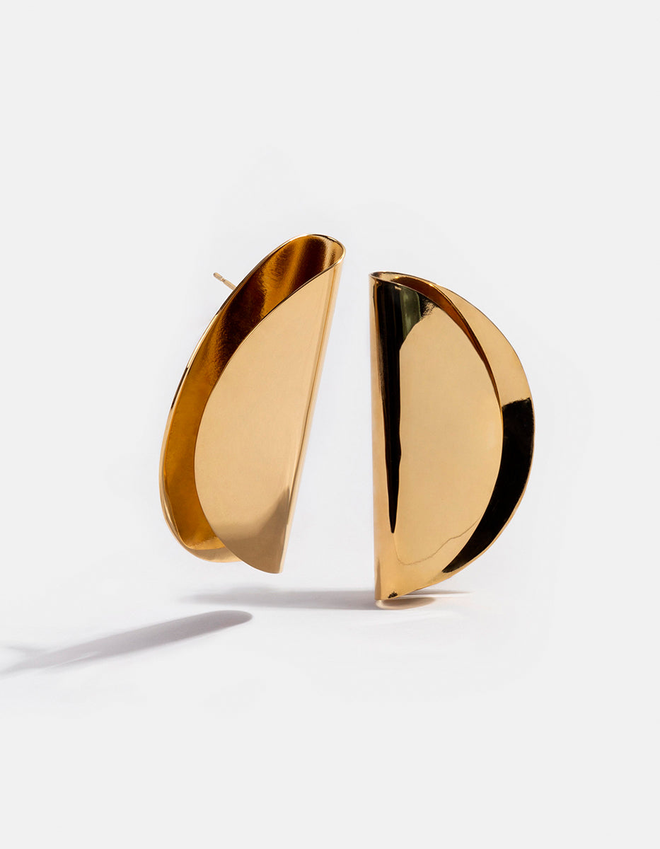 Aretes forma hoja orgánica Golden