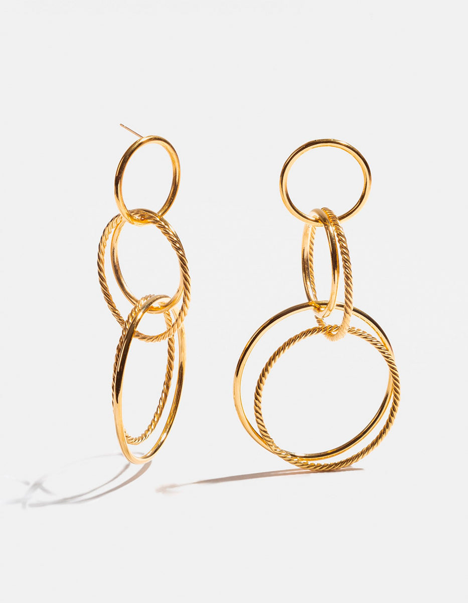 Aretes triple doble aro entrelazado Golden