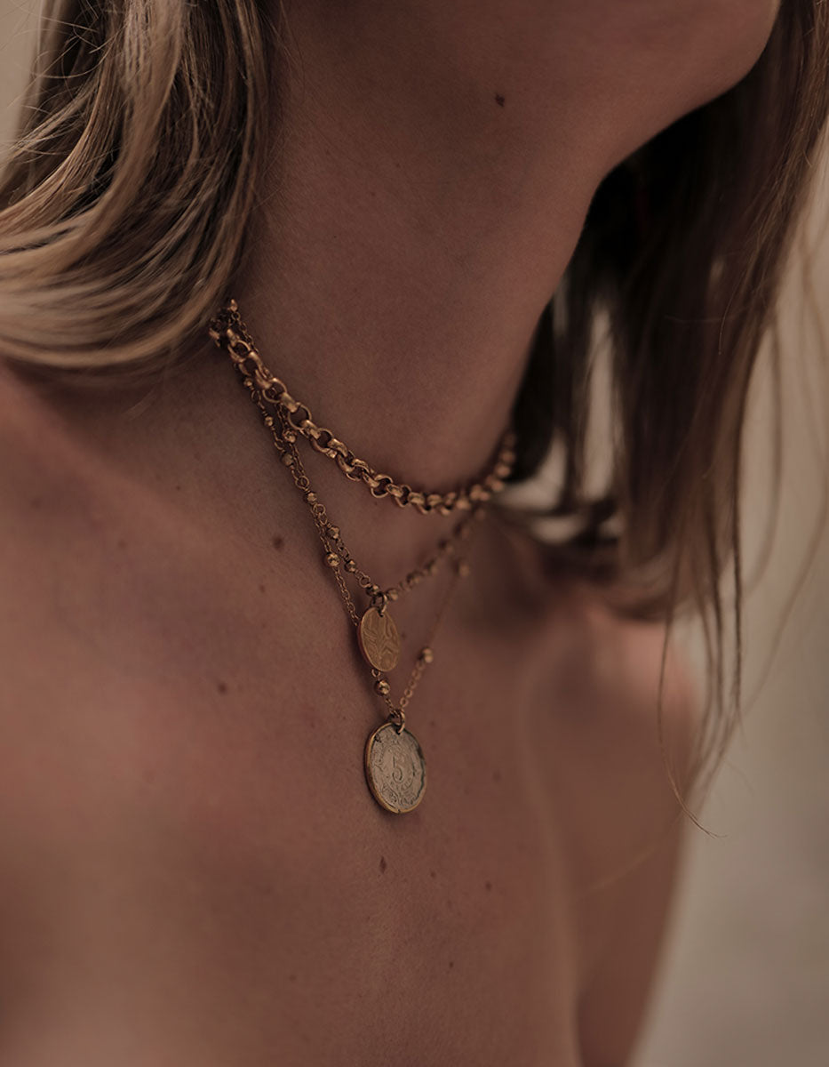 Collar monedas auténticas Memorias