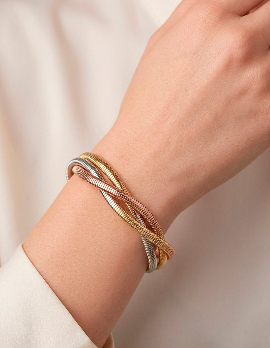 Pulsera de bronce con baño de oro amarillo, rosa y rodio Triple hilo Fenicia