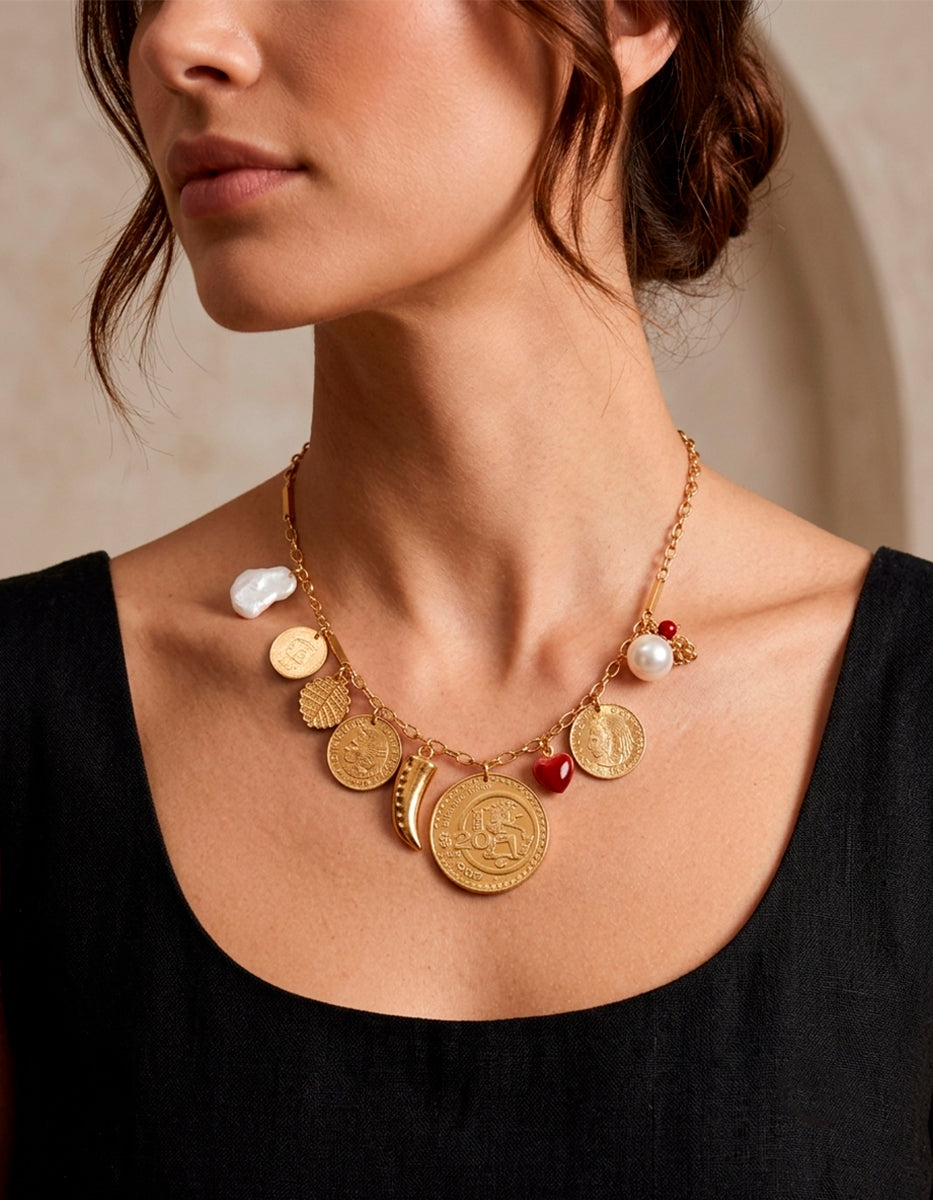 Collar con monedas auténticas Memorias