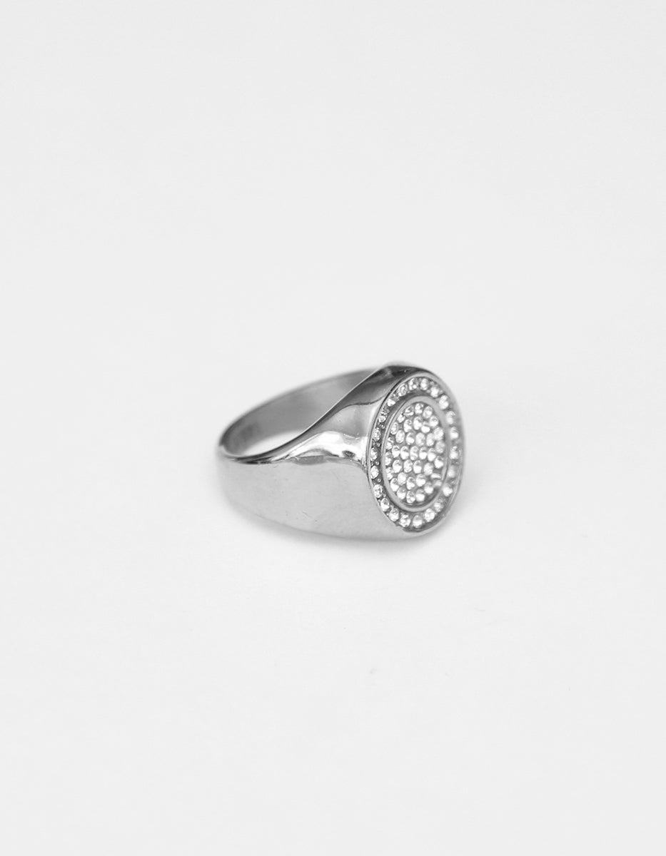 Anillo de acero inoxidable en baño de rodio con espinolitas en frente redondo Nordic