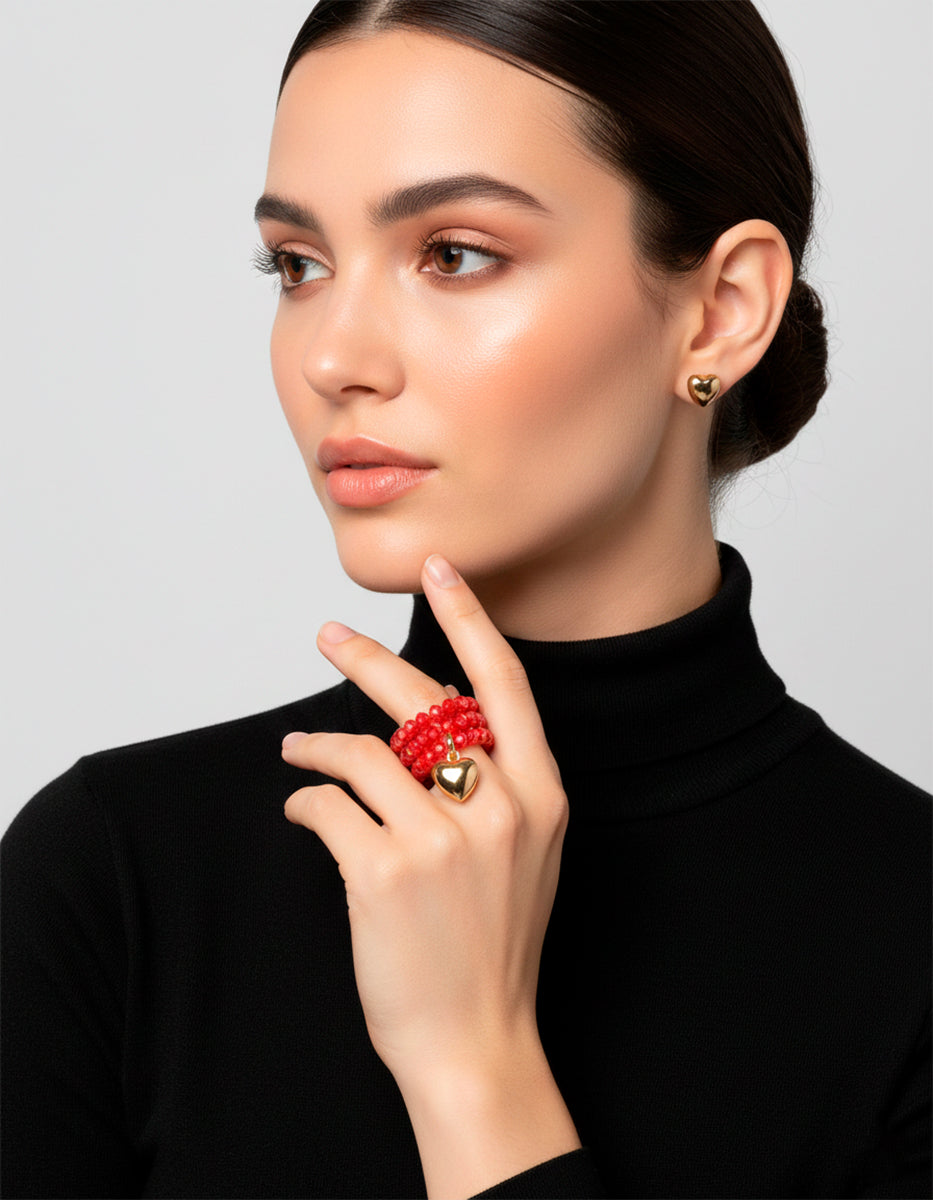 Set de anillo con corazón bombeado y broqueles de corazón en bronce con baño de oro 22k