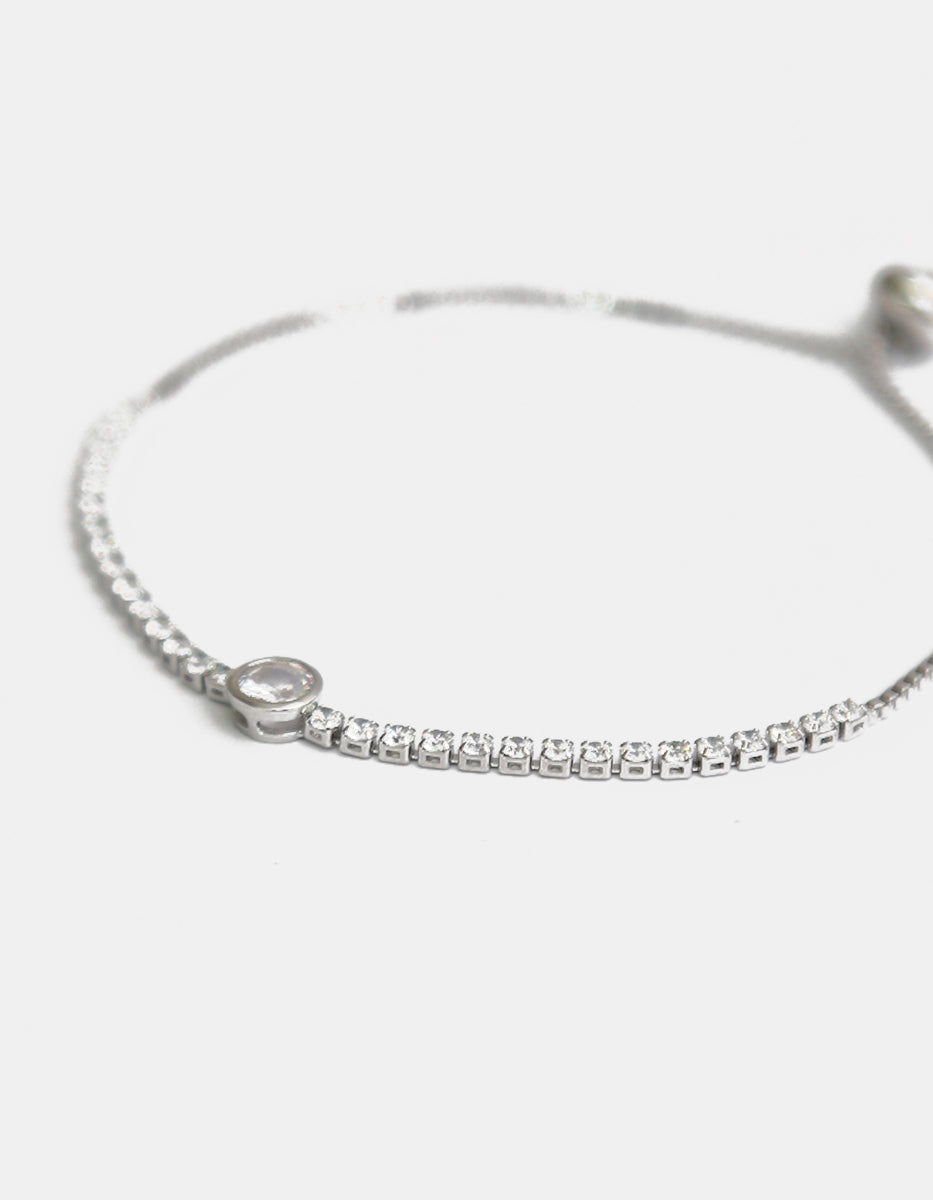 Pulsera en baño de platino con topacio blanco y dije central de 5 mm Festive Style