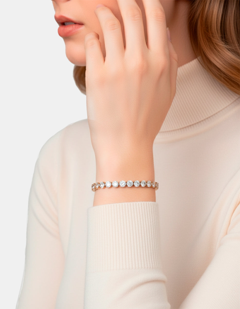 Pulsera de plata .925 con baño de oro 22kt y topacios blancos de 4 mm Festive Style