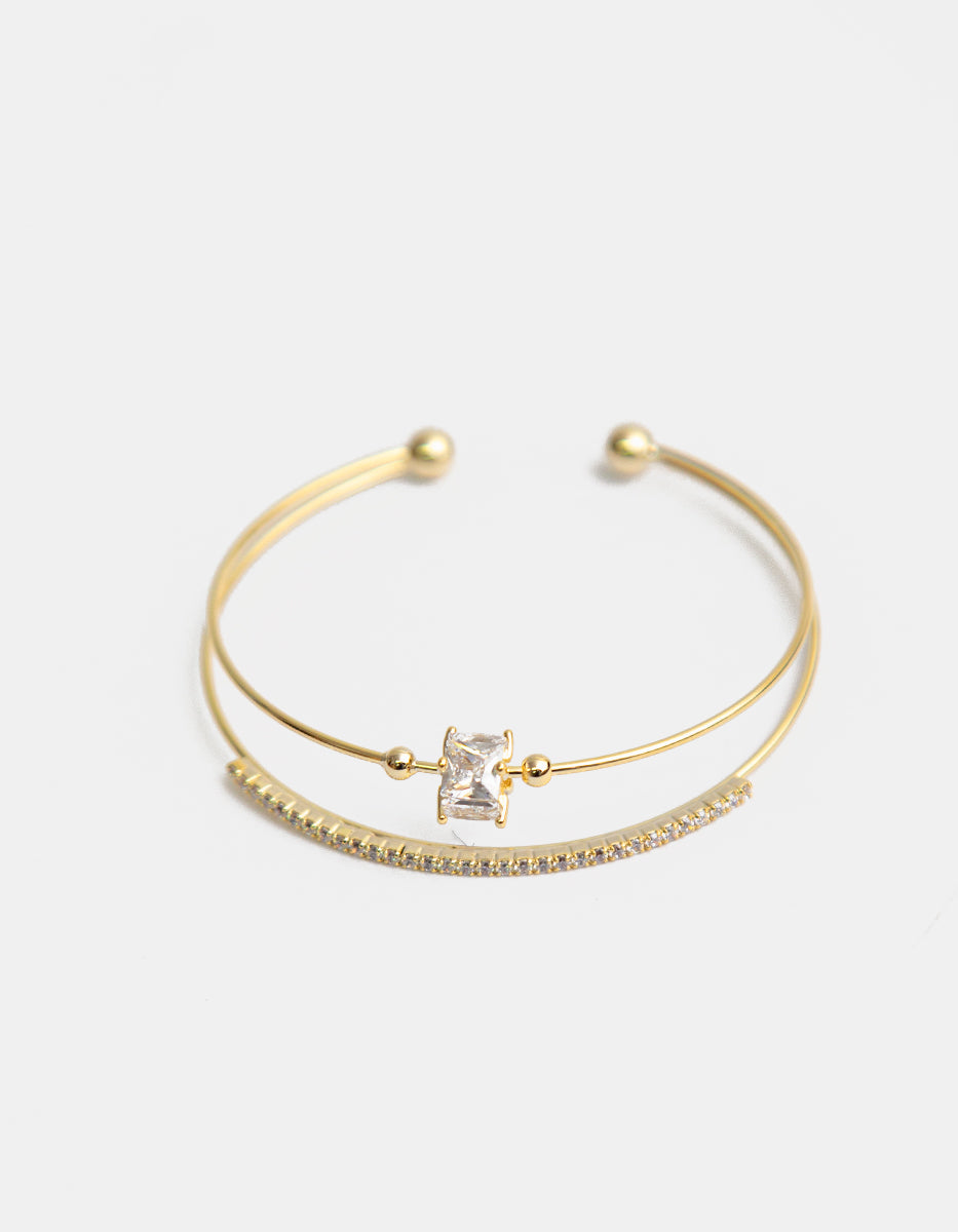 Brazalete con Baño de Oro 22 kt Doble Hilo con Topacio Blanco Cúbico Central y Topacios Blancos Festive Style