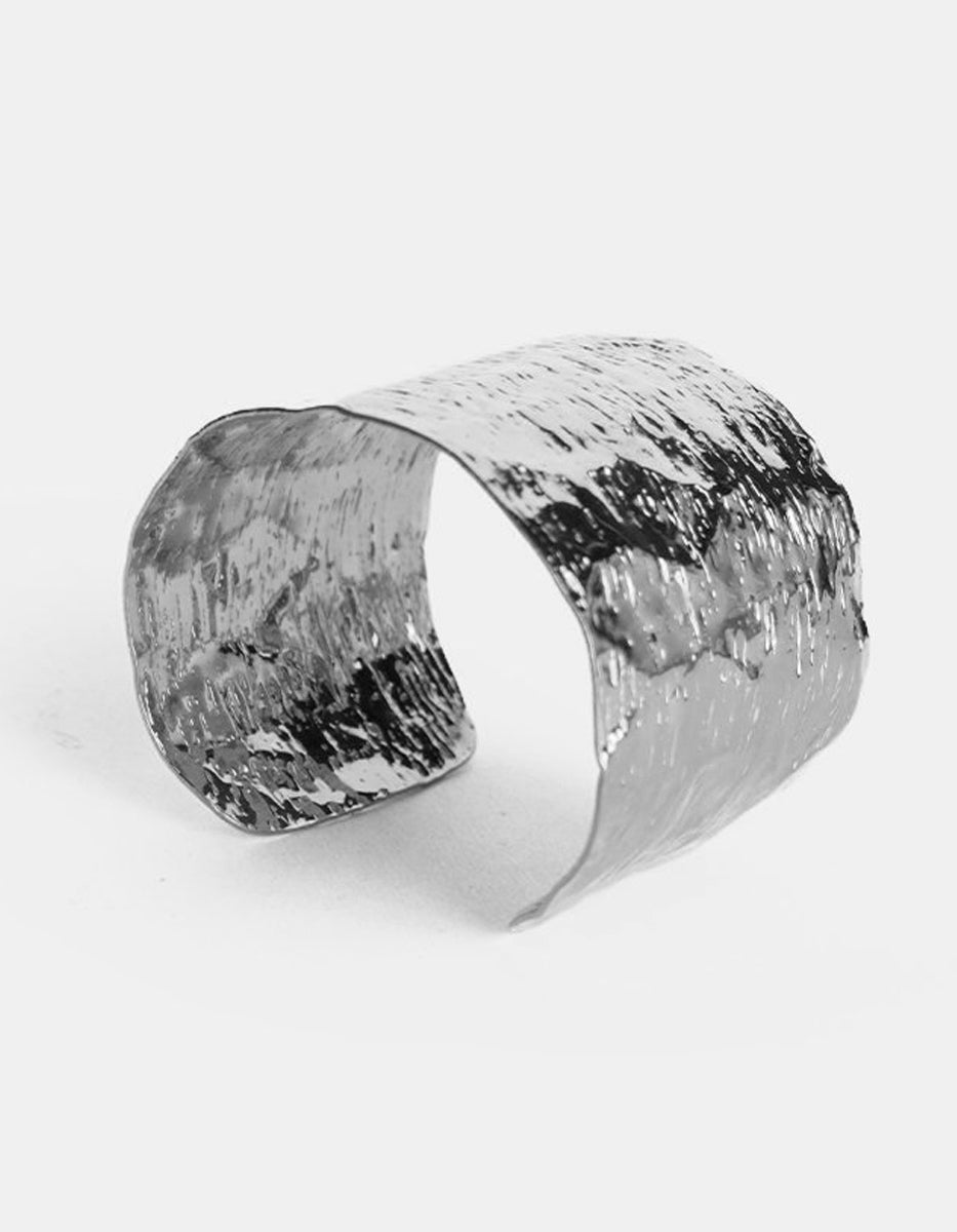 Brazalete martelinado Calcuta