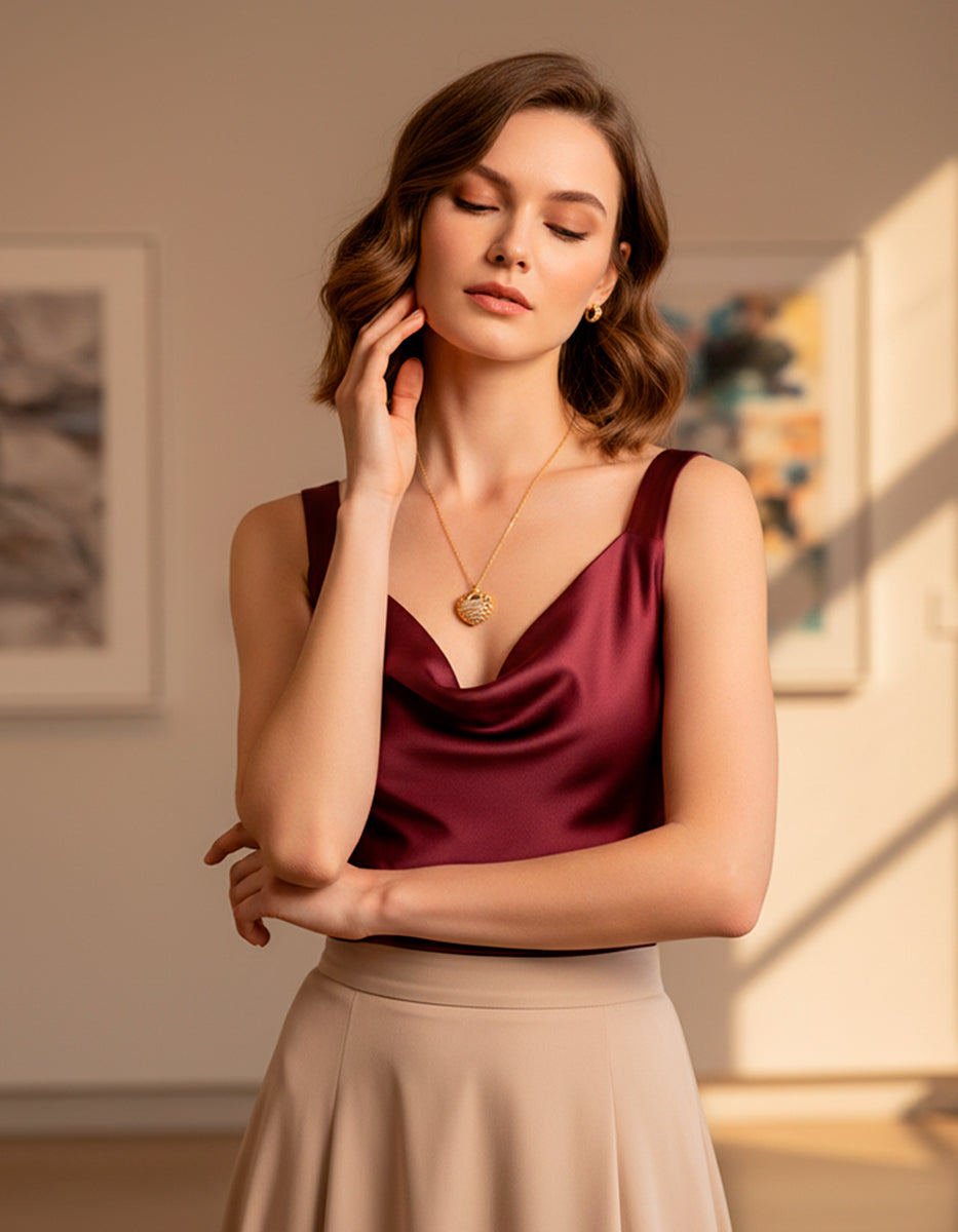 Cadena con dije corazón & 430 topacios blancos montados corte diamante Infinito Elite