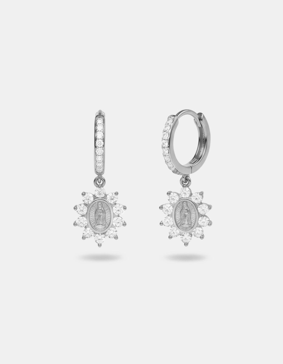 Mini arracada virgen de Guadalupe Cerca del Corazón