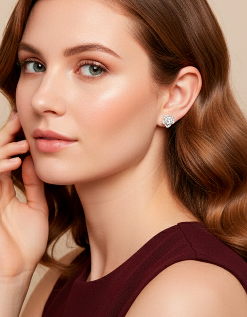 Aretes en Plata 925 bañados en Rodio Blanco con Topacios Blancos Sublime