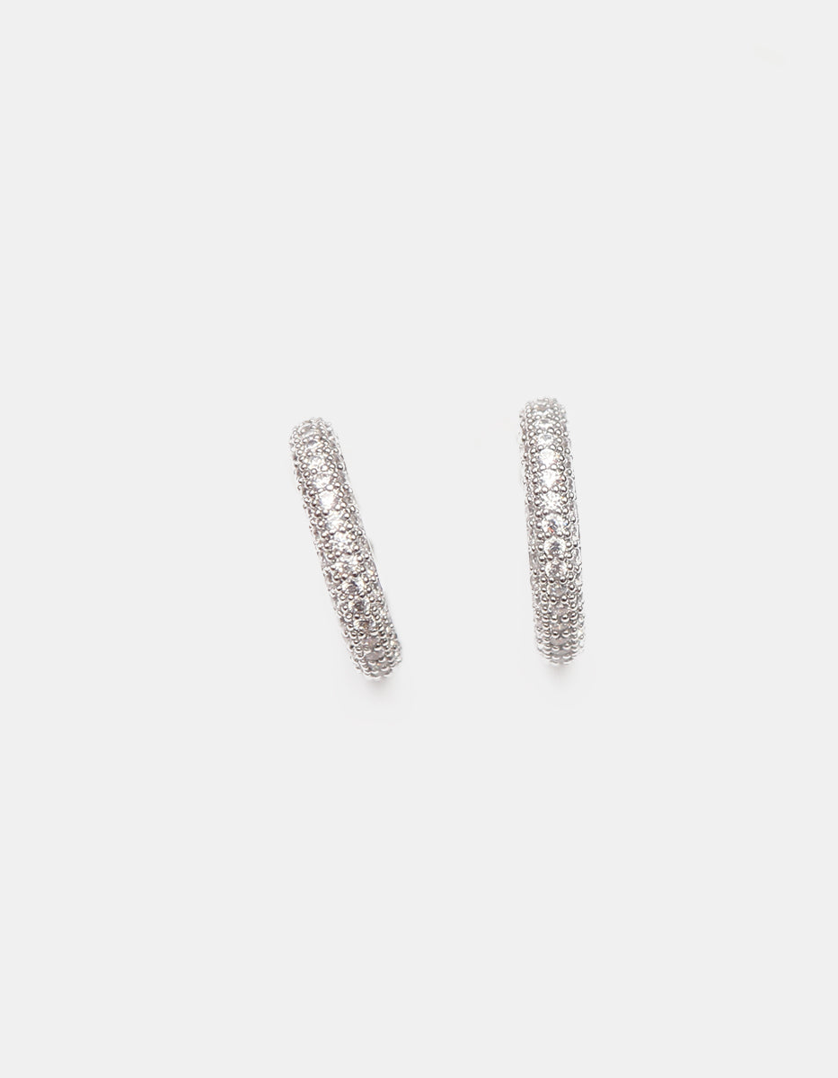 Aretes de metal noble con baño de platino en forma de aro con topacios blancos corte brillante Festive Style