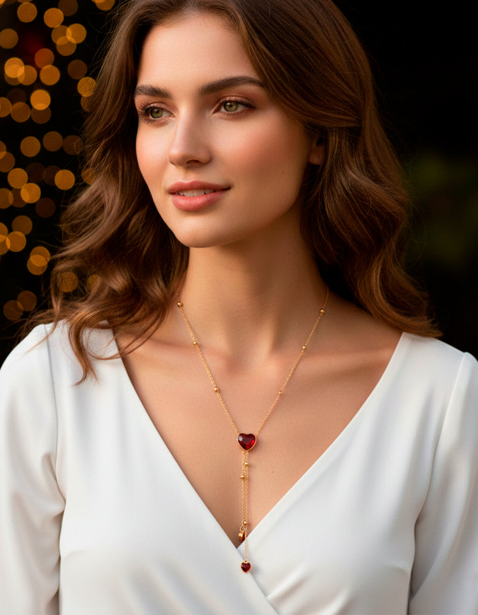 Collar con extensión ajustable hasta 55 cm con 3 corazones de Espinolita Roja tono rubí Love Story