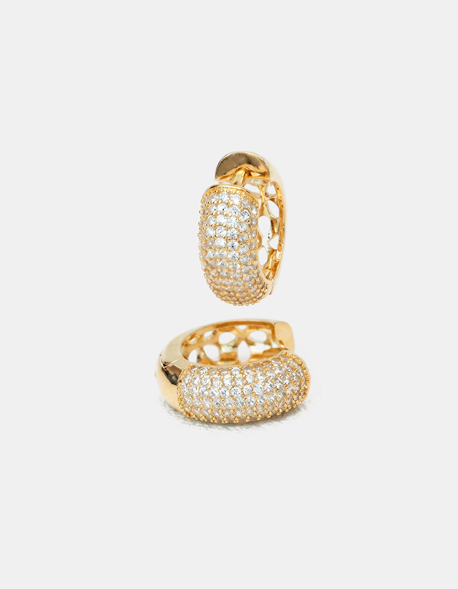 Aretes de bronce con baño de oro 22k e incrustaciones de topacios blancos corte brillante Festive Style