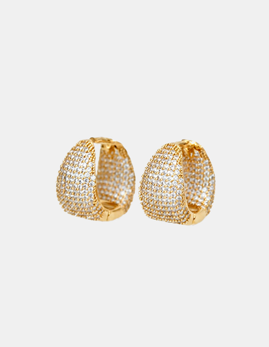 Aretes de bronce con baño de oro 22k e incrustaciones de topacios blancos corte brillante Festive Style