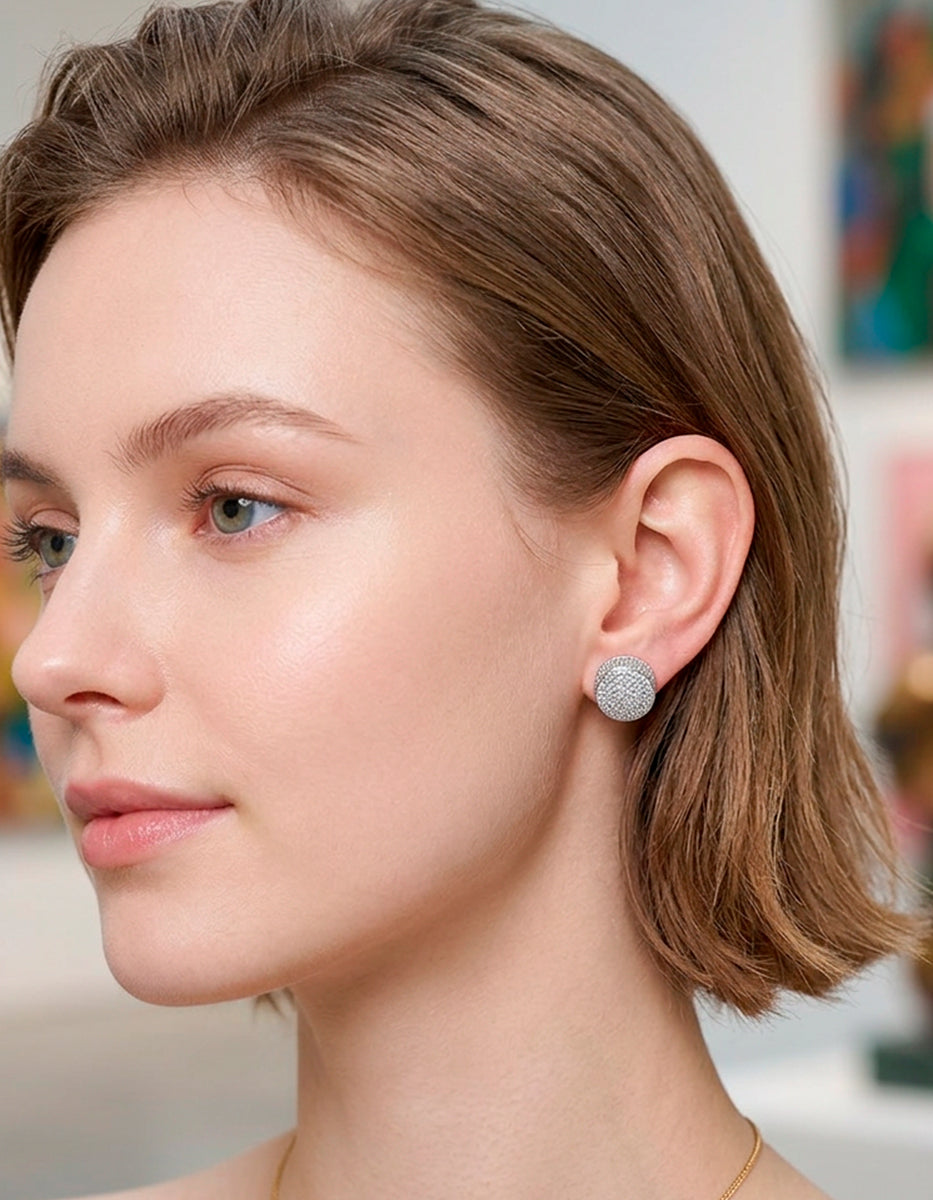 Aretes con baño Platino en forma circular con topacios blancos Festive Style