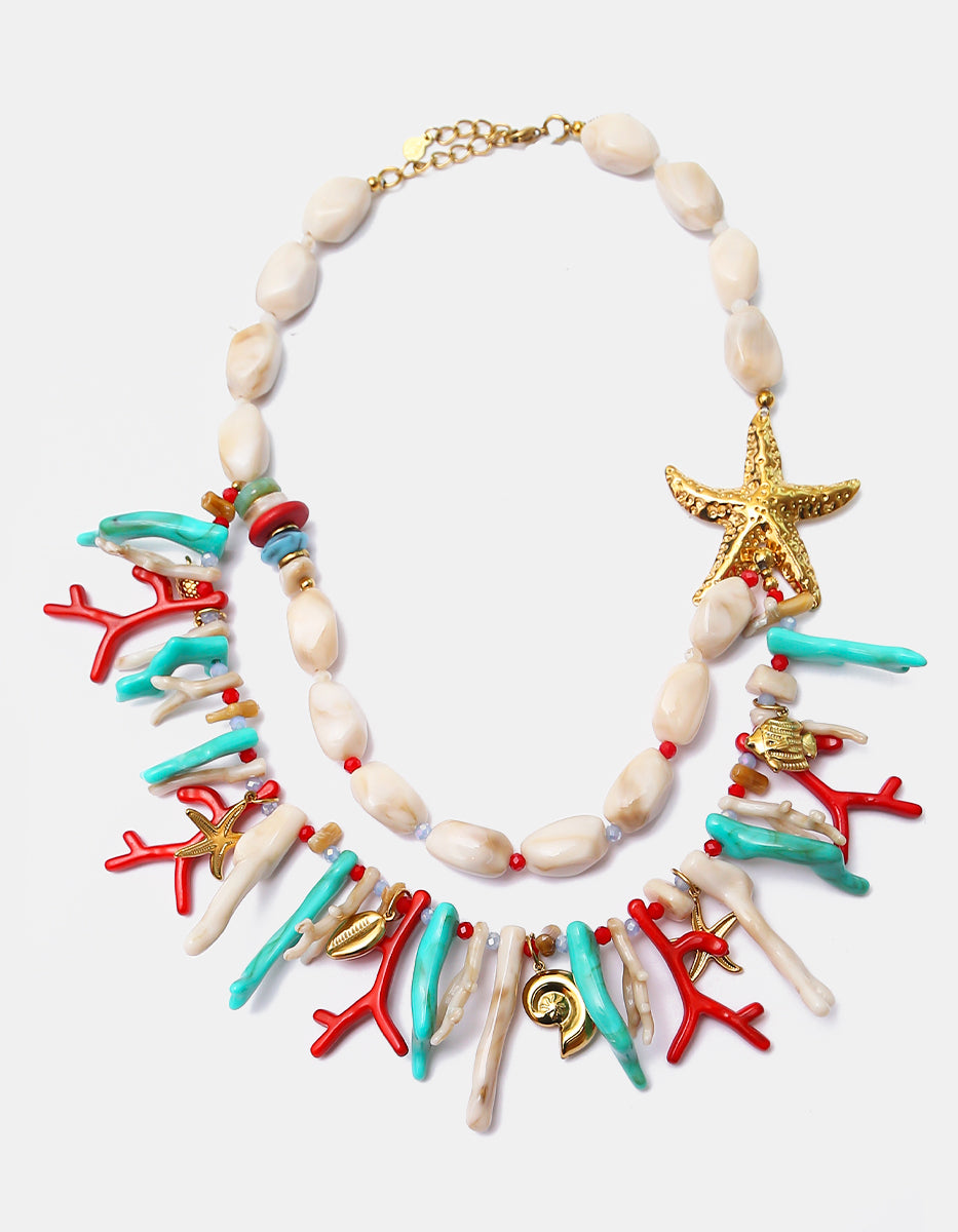 Collar en Baquelita Multicolor con Dijes de Estrella de Mar en Goldfilled de 22kt