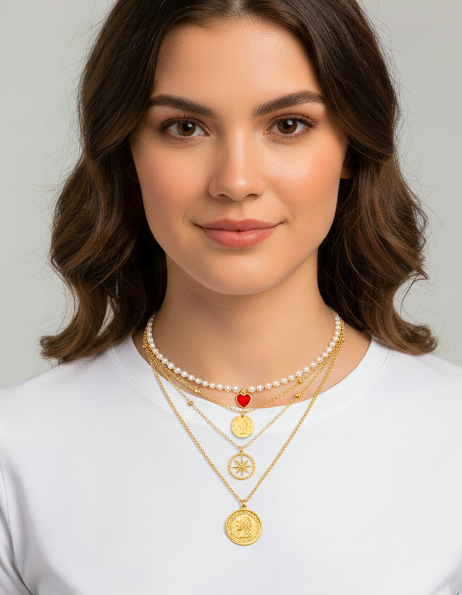 Collar monedas auténticas con dije de corazón y perlas Mabe Memorias