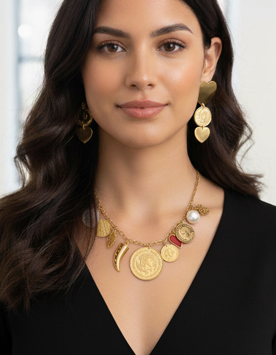 Collar con monedas auténticas Memorias