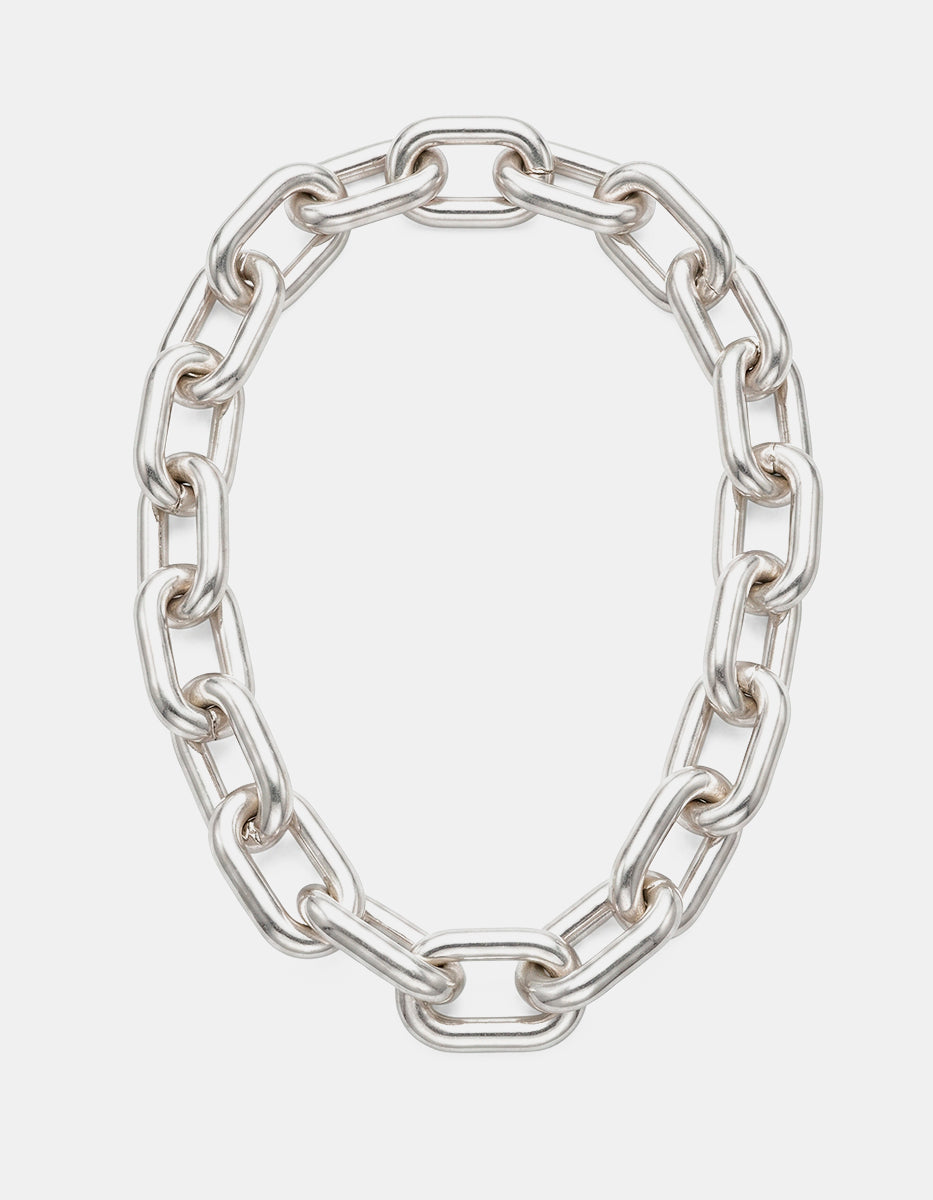 Collar de eslabones en metal noble con baño de platino