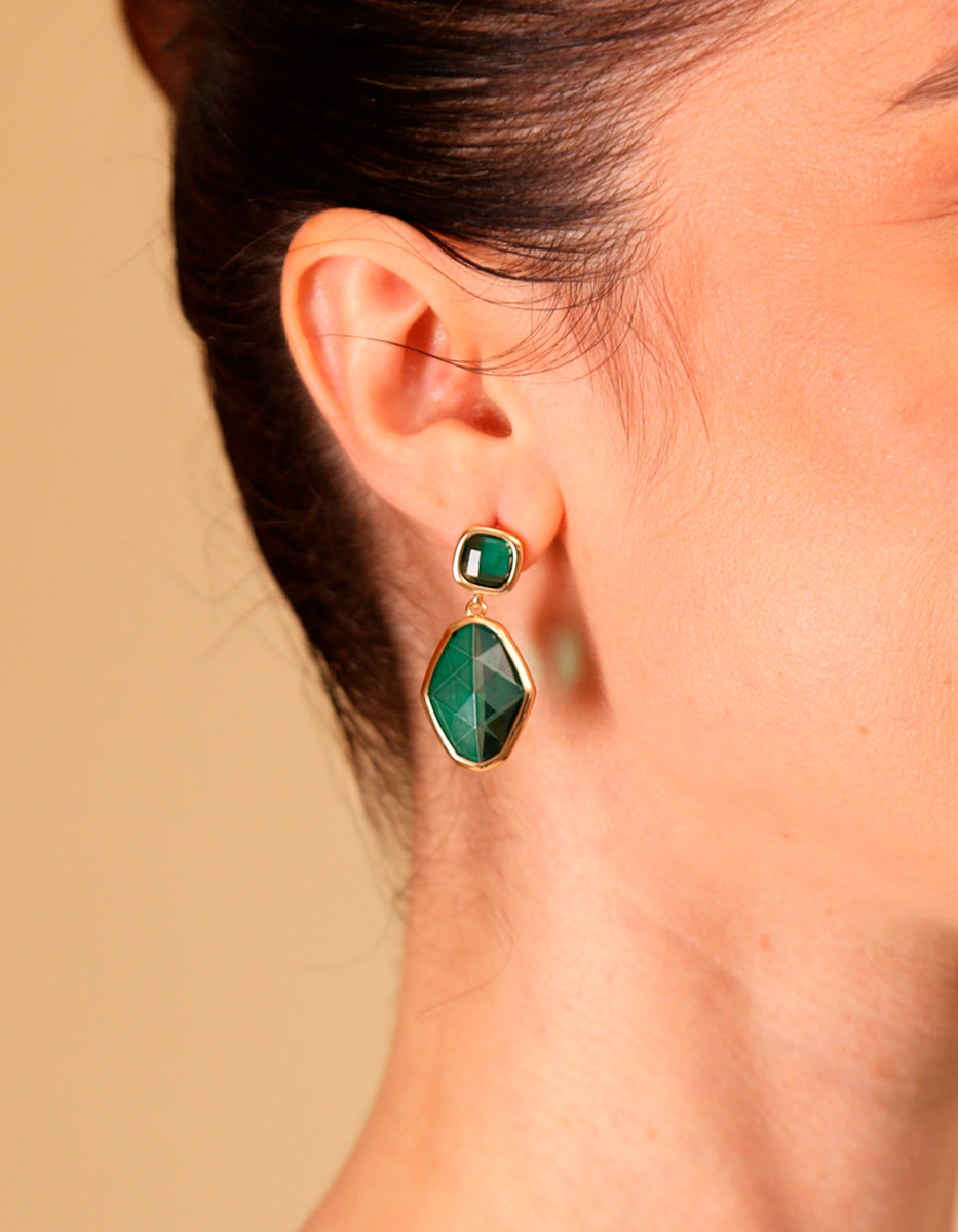 Aretes con gema verde Marquesa