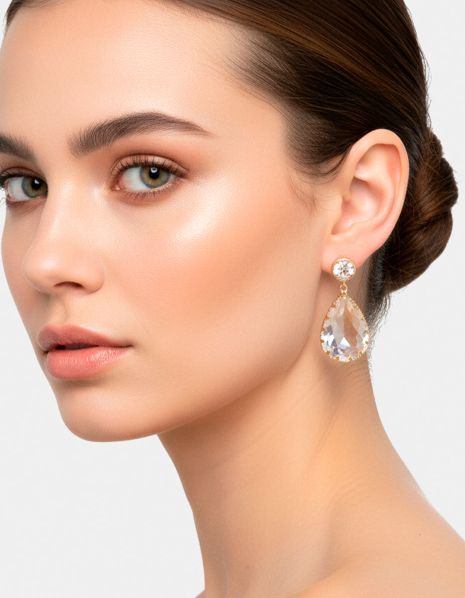 Aretes en Oro Laminado 22kt con Doble Gema Espinolita Blanca Marquesa