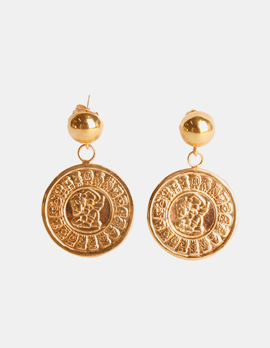 Aretes de bronce con baño de oro 22k y dije con grabado maya