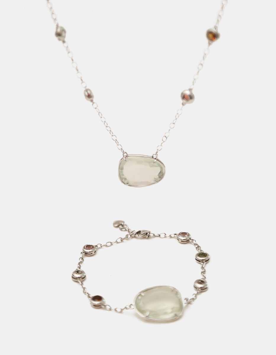 Set de Collar y pulsera de plata .925 con baño de rodio y amatista verde Marquesa