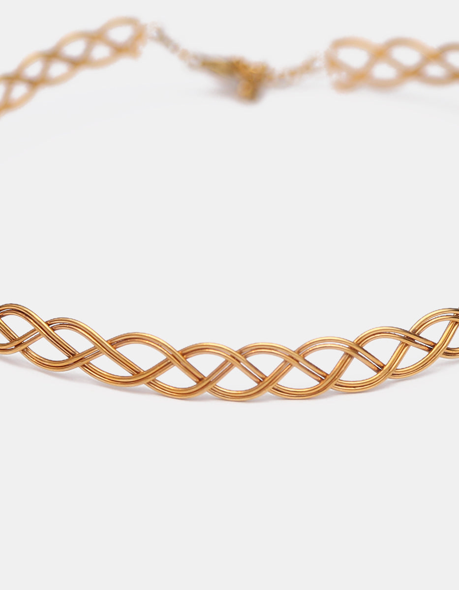 Gargantilla gold-filled de 22kt torzal