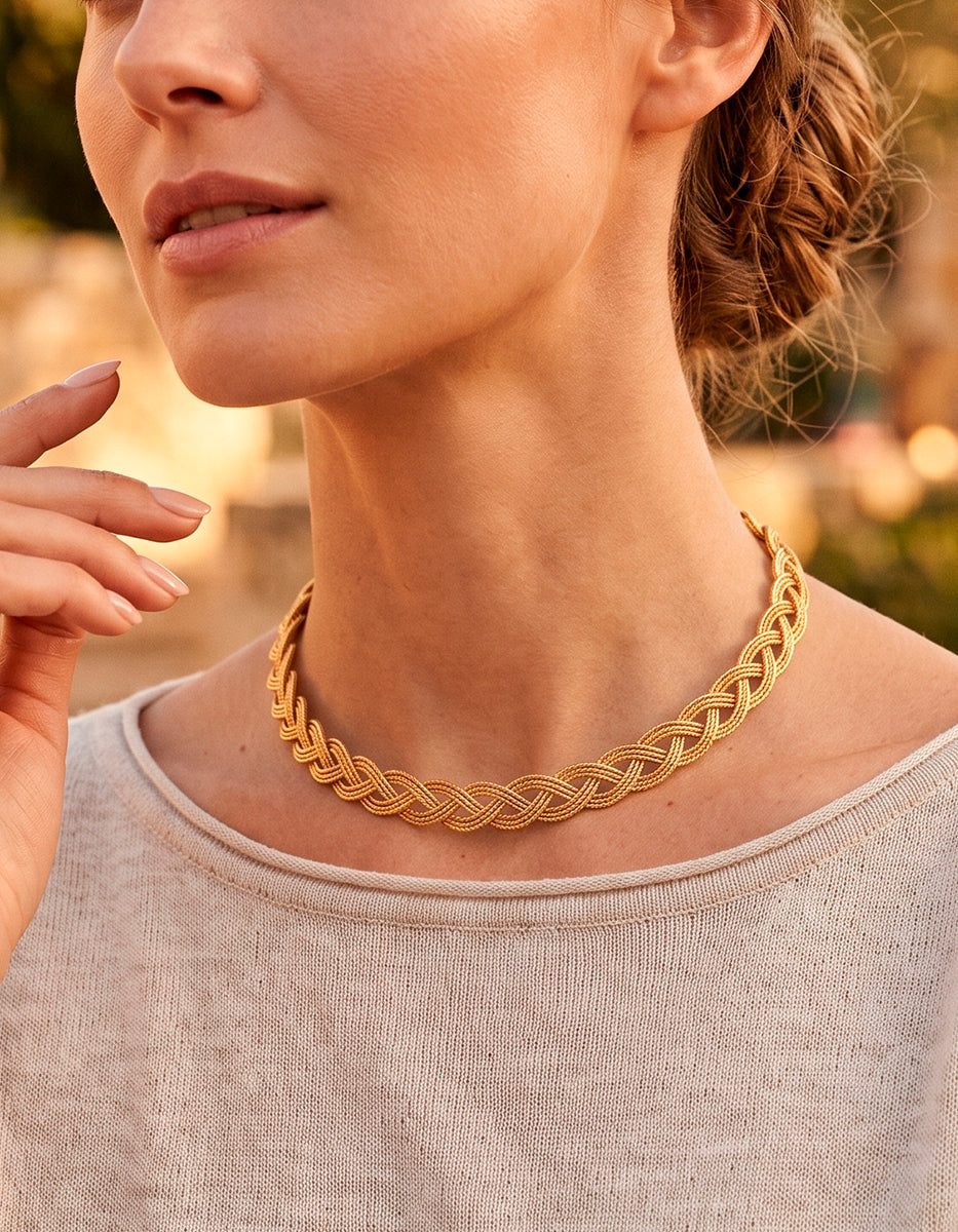 Gargantilla gold-filled de 22kt torzal