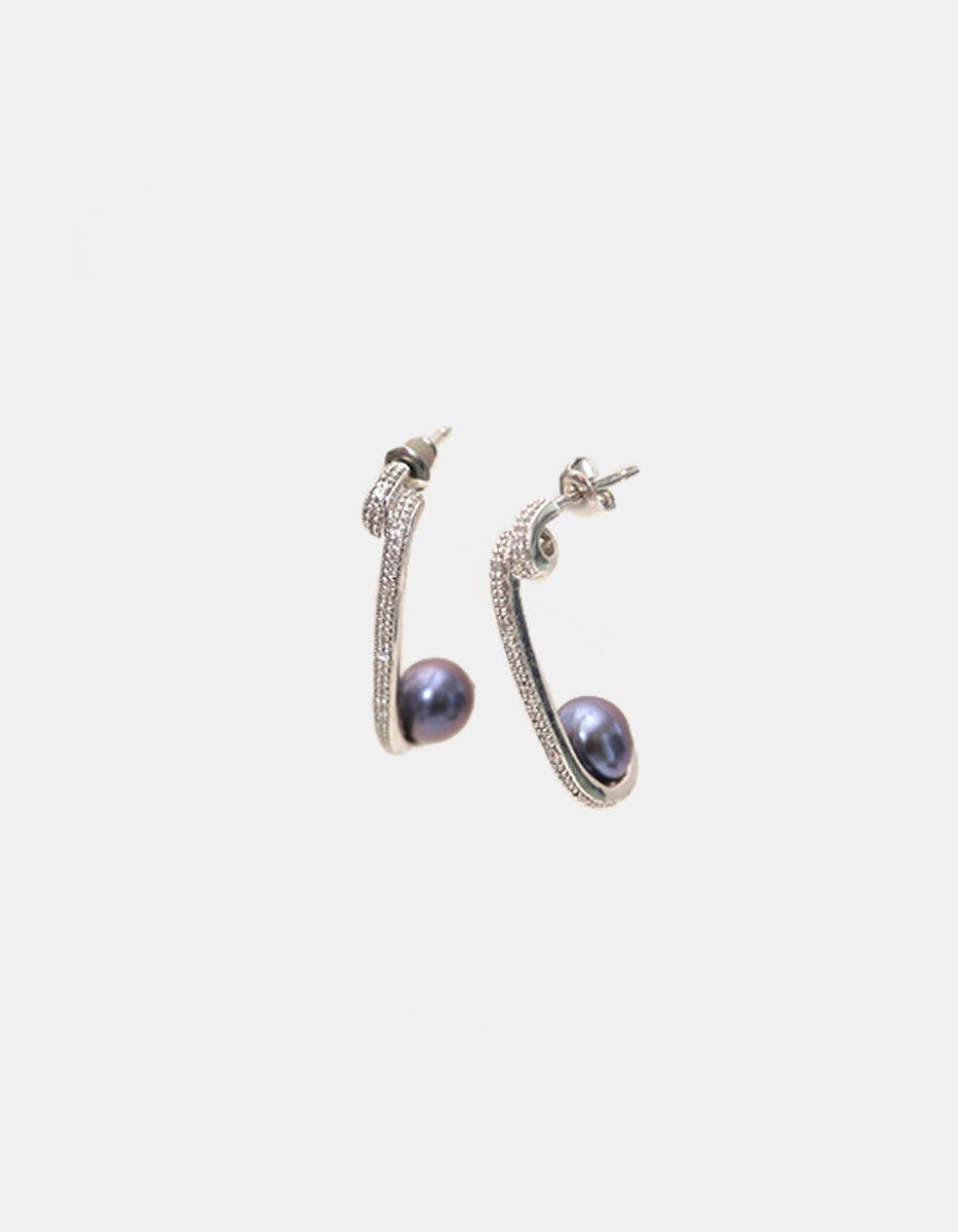 Aretes de plata .925 en baño de rodio y perlas Marquesa