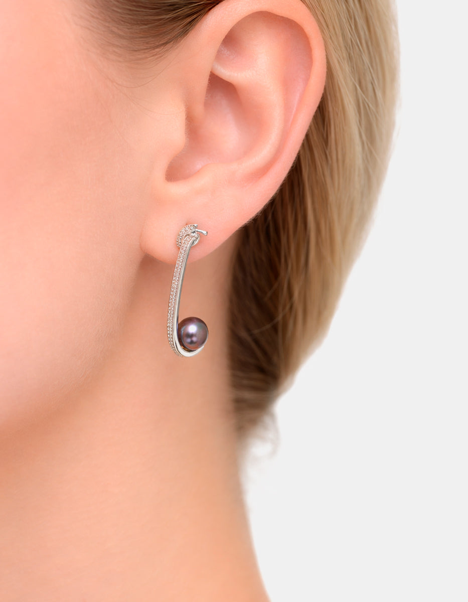 Aretes de plata .925 en baño de rodio y perlas Marquesa