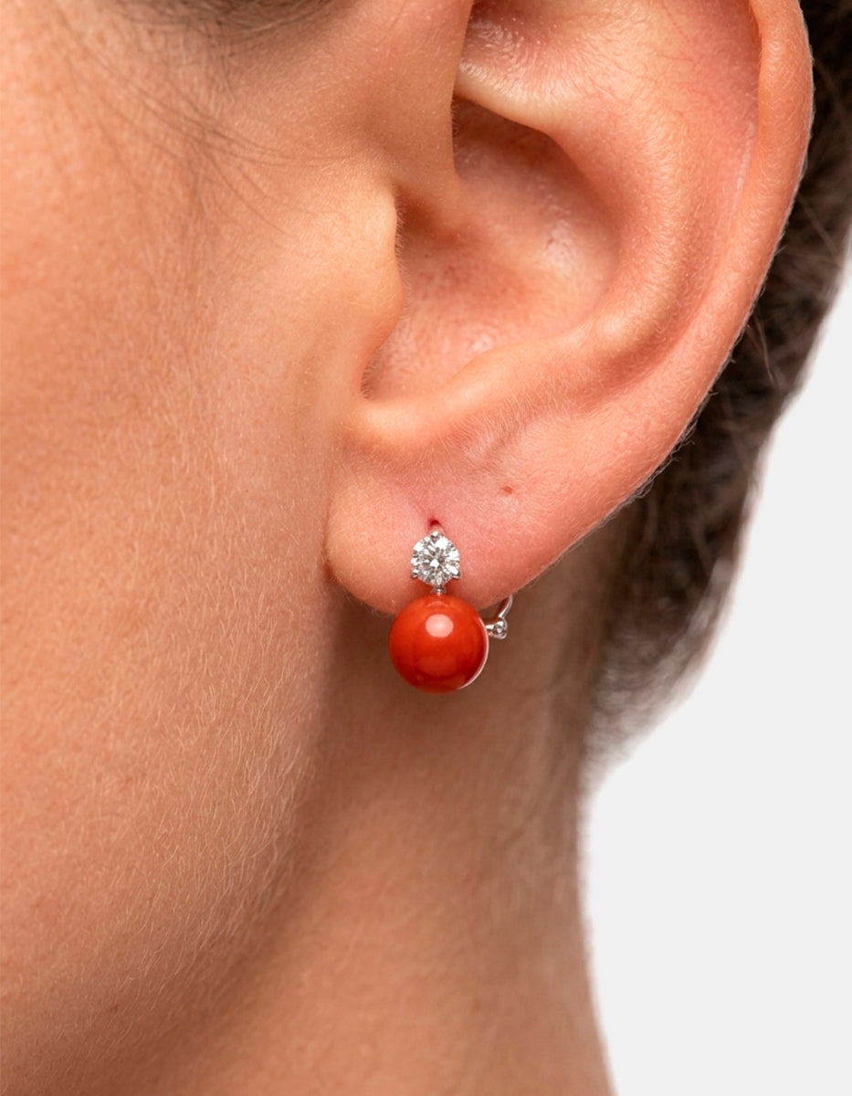 Aretes de bronce con baño de rodio y carnelian Marquesa