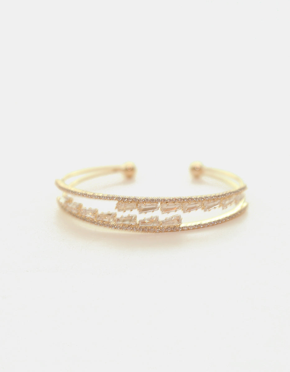 ⚡Ei Brazalete en Plata .925 con Baño de Oro 22 kt, Doble Hilo con Topacio Rectangular y Topacios Blancos en Diagonal