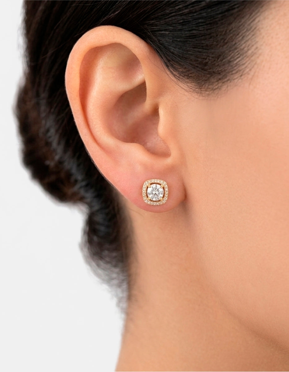 Broqueles de plata .925 con baño de oro 22k y topacios mini corte brillante Festive Style