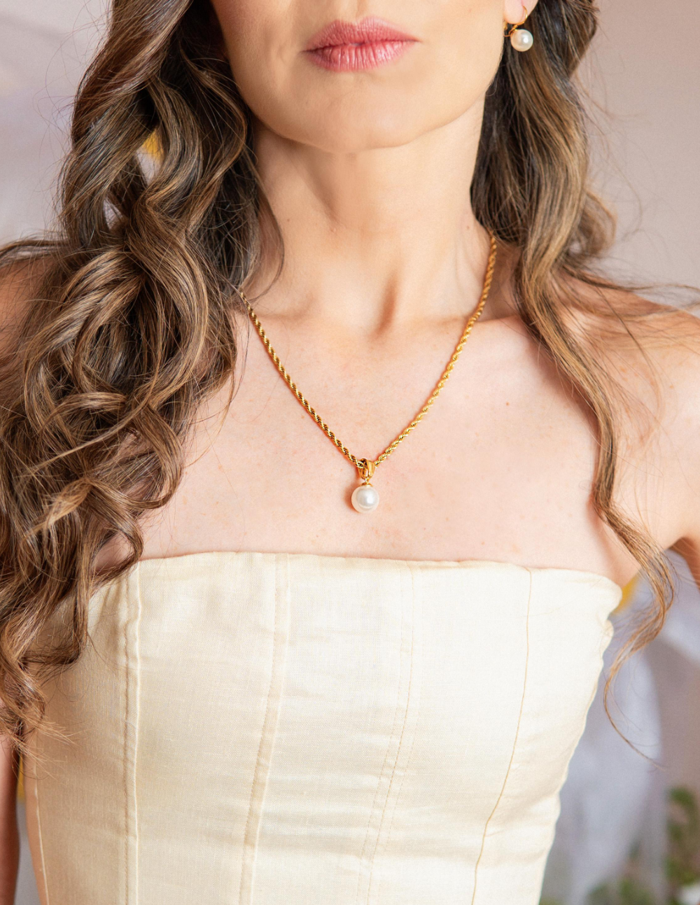 Set de 7 Joyas Goldfilled con Madre Perla: El Regalo Perfecto para Mamá