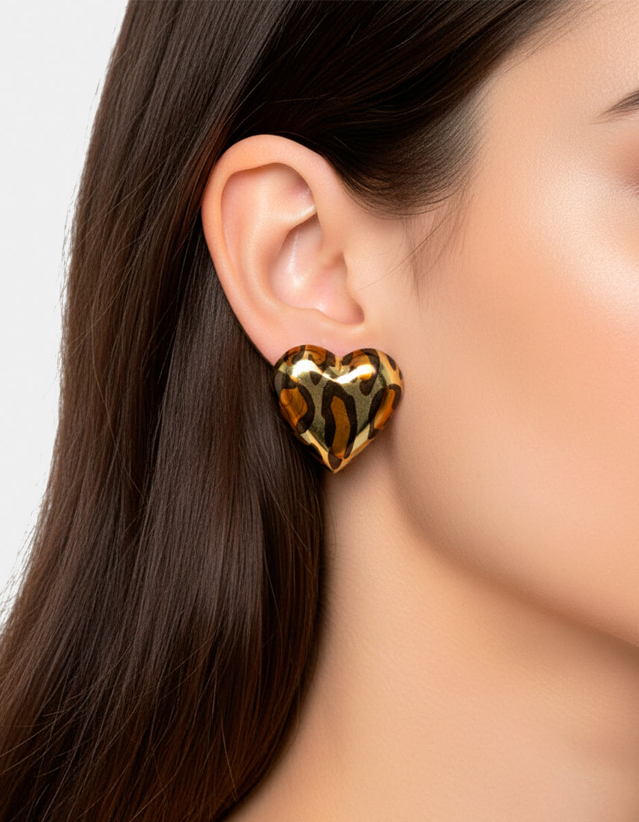 Aretes de Oro Laminado en forma de Corazón Animal Print