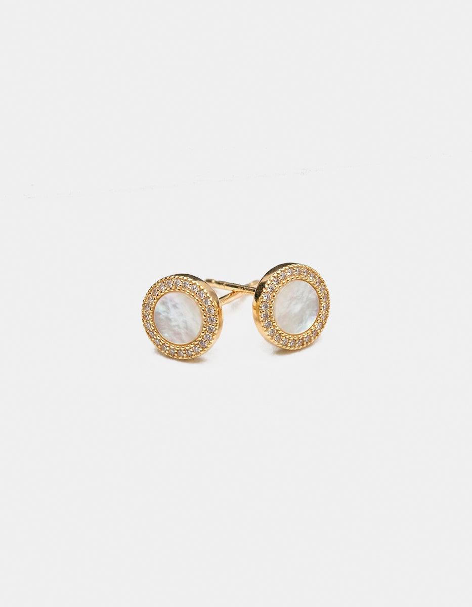 Broqueles de plata .925 con baño de oro 22k en forma circular con madreperla y topacios blancos corte brillante Festive Style