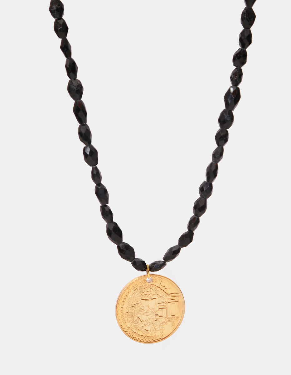 Collar ágatas negras naturales con moneda vintage baño oro 22kt Memorias