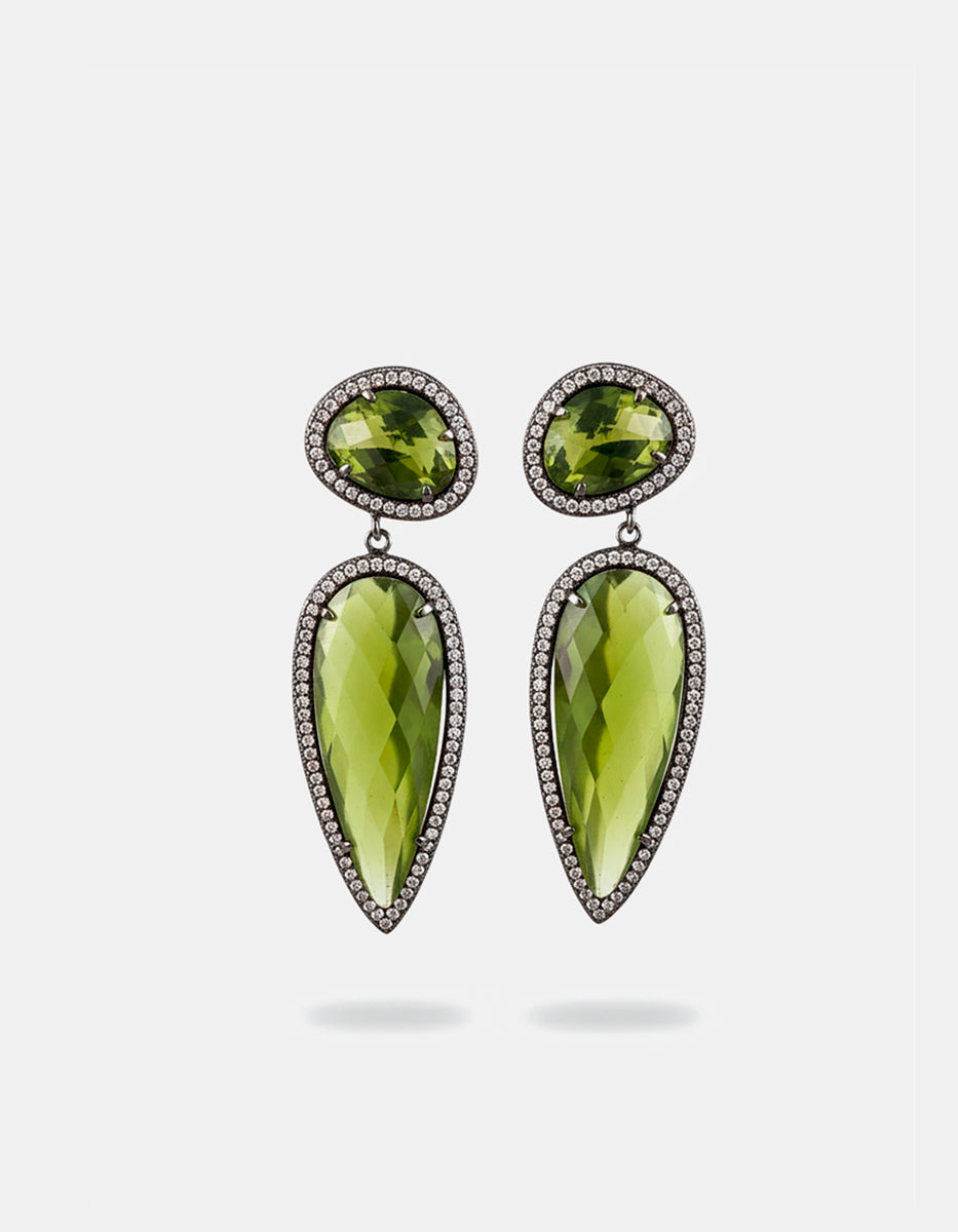 Arete con espinolita tono verde Marquesa